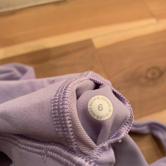 Lululemon Align Tank Top in Lilac Smoke Women's Sz 6 - Picture 9 of 10